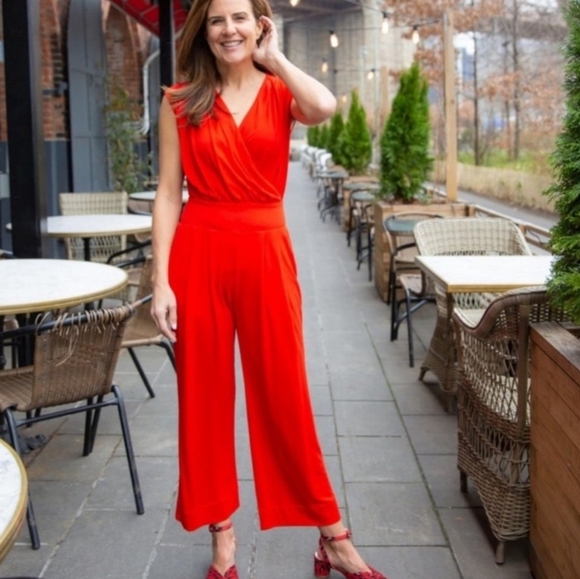 Cabi Faye Uptown Jumpsuit In Vermillion Red Wideleg Fit Size Medium Like New - Picture 1 of 10
